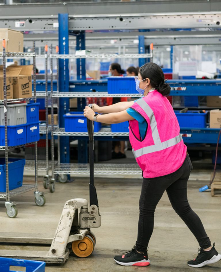 About us • Packable